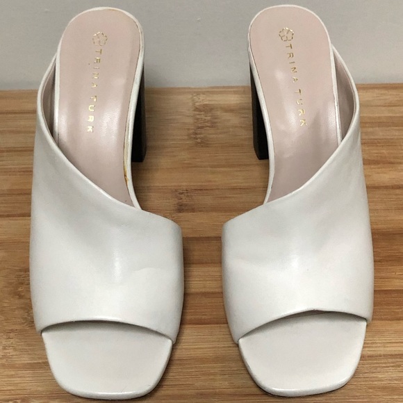 Trina Turk Open Toe Leather Asymmetrical Heeled Mule - Picture 3 of 11